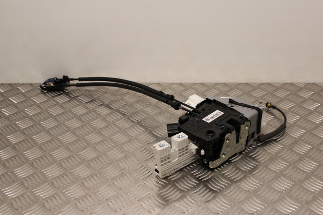 Hyundai Tucson Door Lock Assembly Front Drivers Side Hyundai